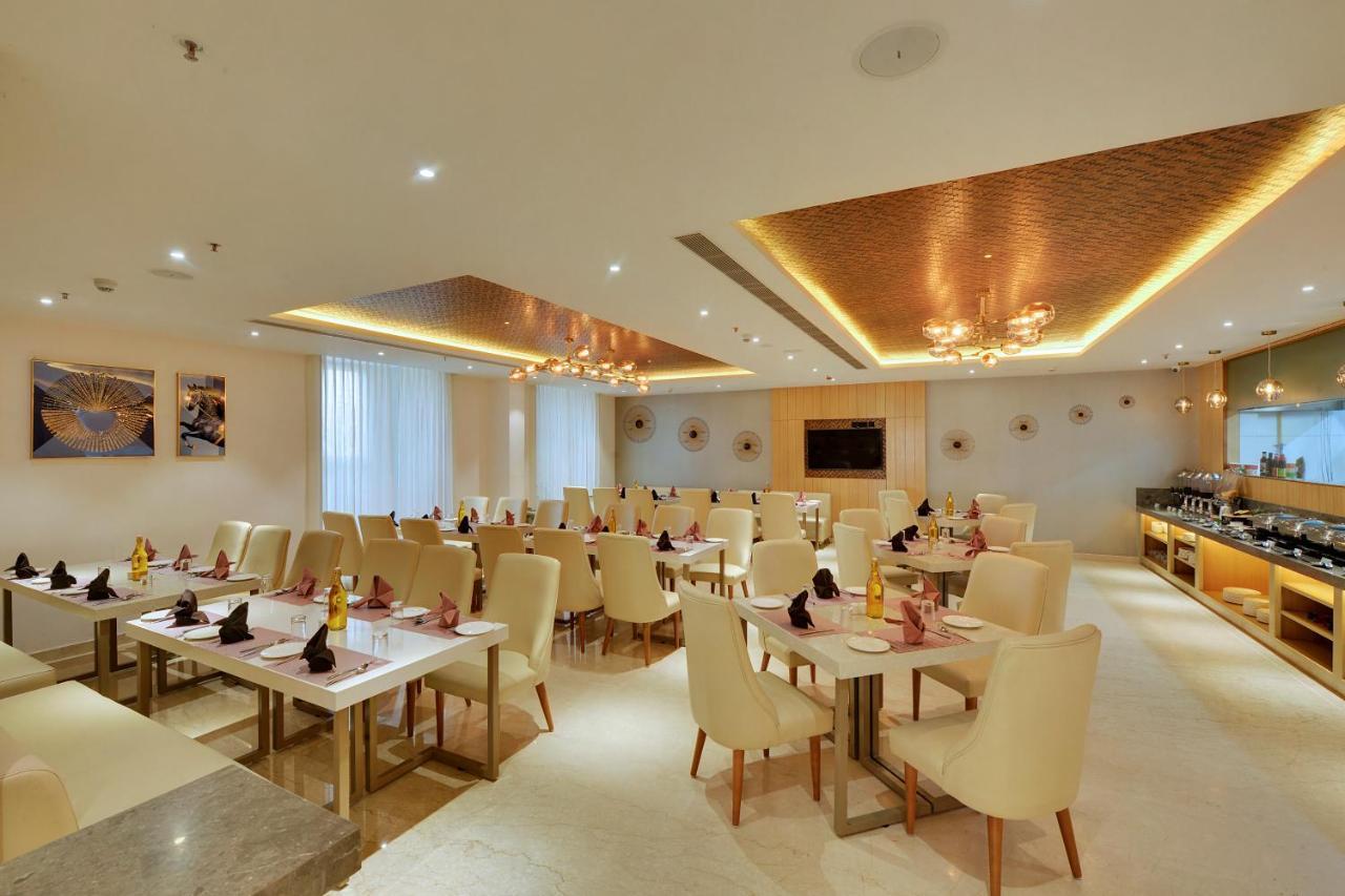 Clarion Hotel Bangalore Yesvantpur 外观 照片
