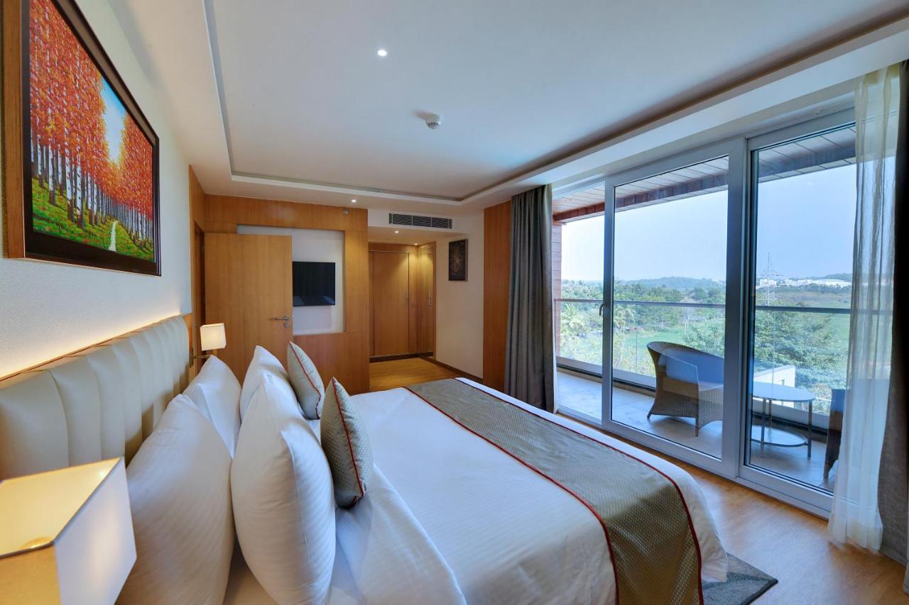 Clarion Hotel Bangalore Yesvantpur 外观 照片