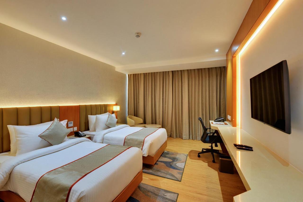 Clarion Hotel Bangalore Yesvantpur 外观 照片